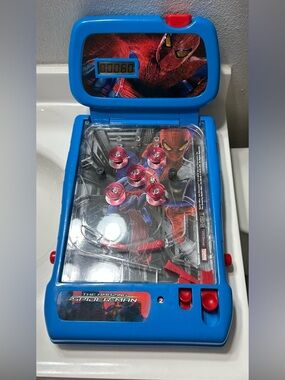 The Amazing Spider-Man Kids Pinball Game